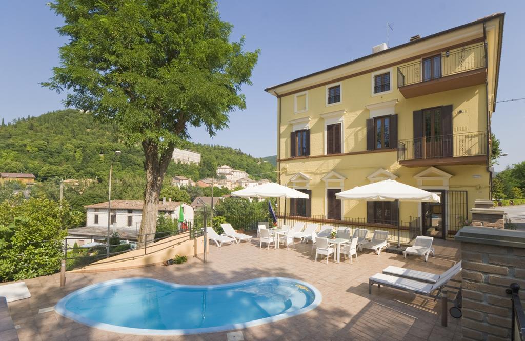 Raffaello Residence Sassoferrato Esterno foto